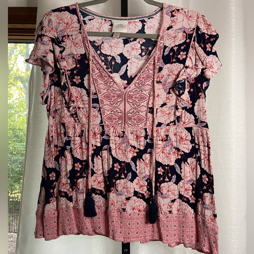 Knox Rose Pink and Navy Floral Blouse